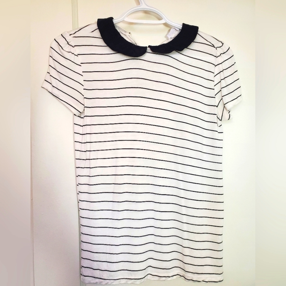 Black and White Stripped Collard T-Shirt Size XS